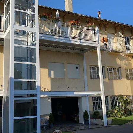 Chez Hélène, appartement charmant pour 4 personnes chiens bienvenus-perros bienvenidos Bourg-Madame Exterior foto