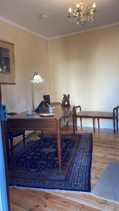 Chez Hélène, appartement charmant pour 4 personnes chiens bienvenus-perros bienvenidos Bourg-Madame Exterior foto